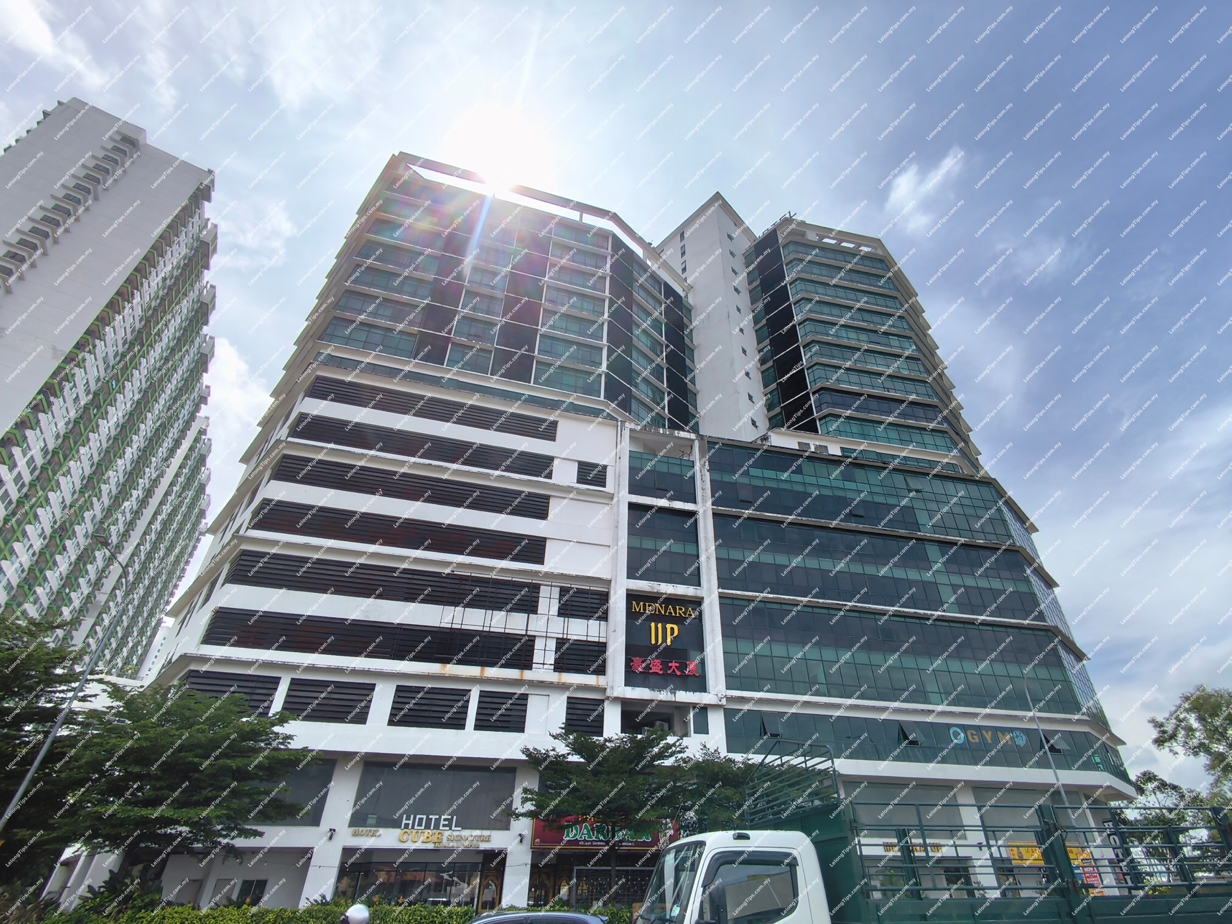 [Facing main road - Jalan Puchong] Office Lot [ 5 min to Muhibbah LRT Station]