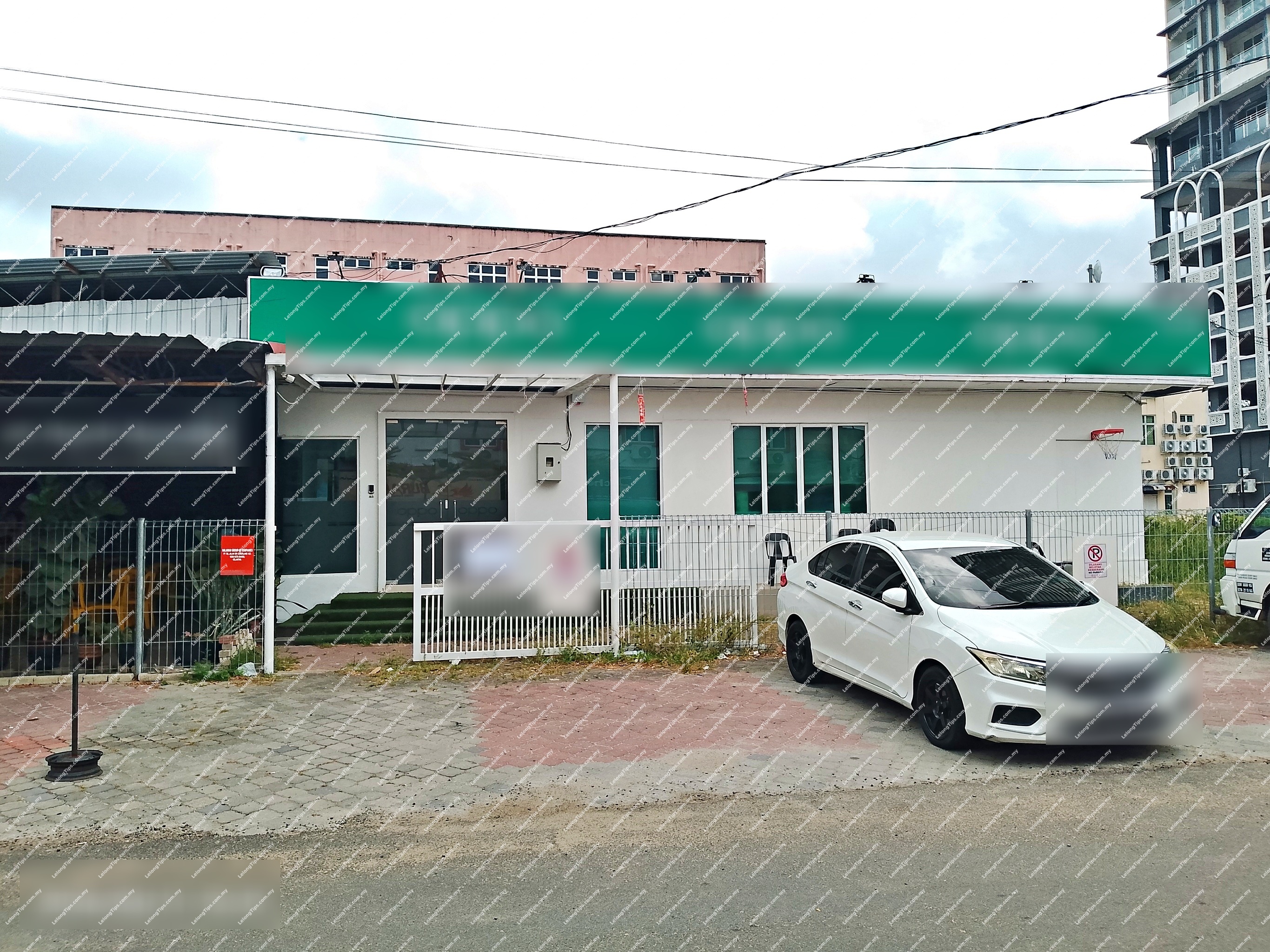 1 Storey Commercial Building