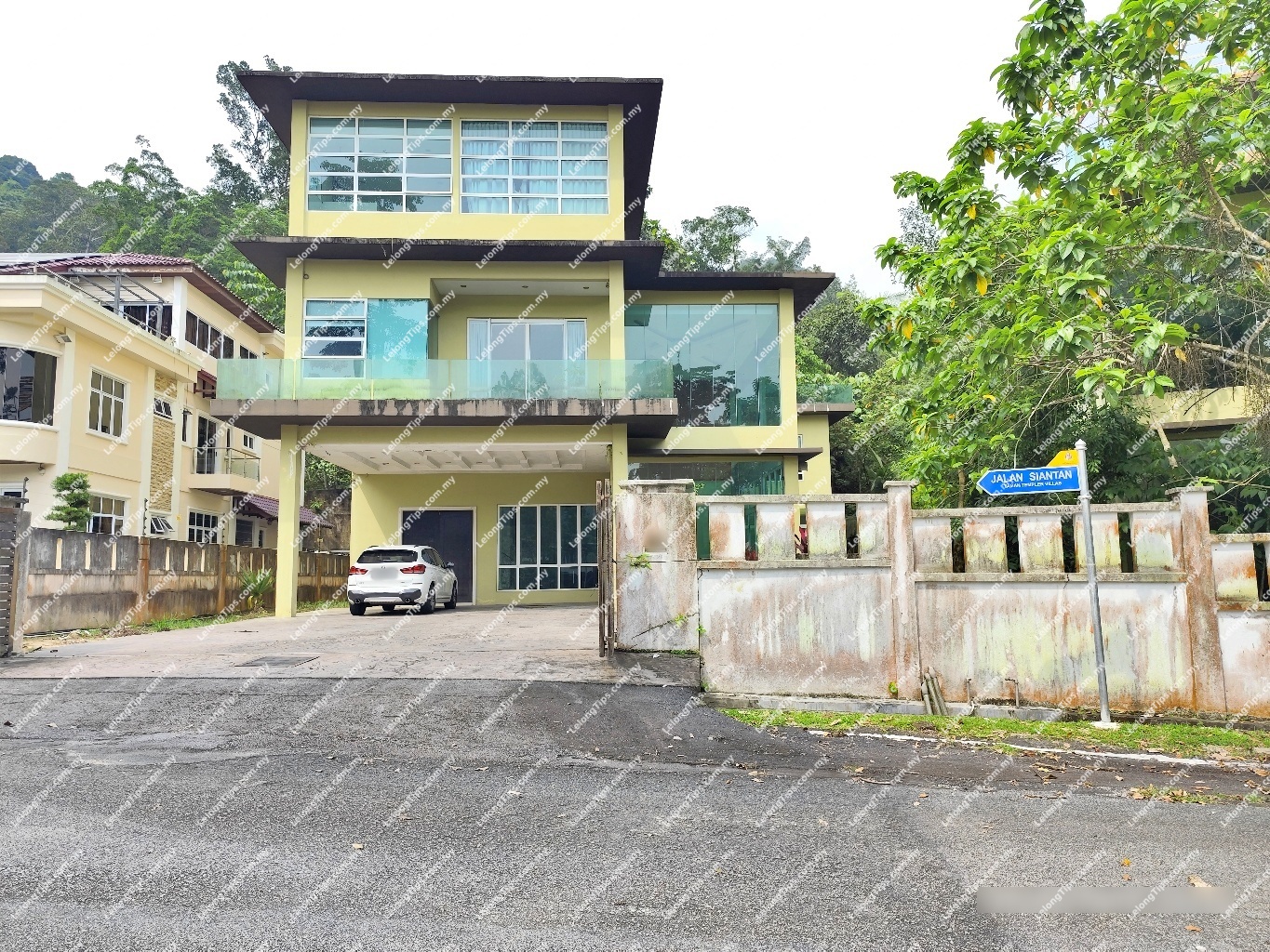 3 Storey Detached House