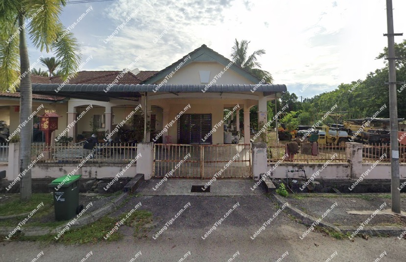 1 Storey Semi Detached House