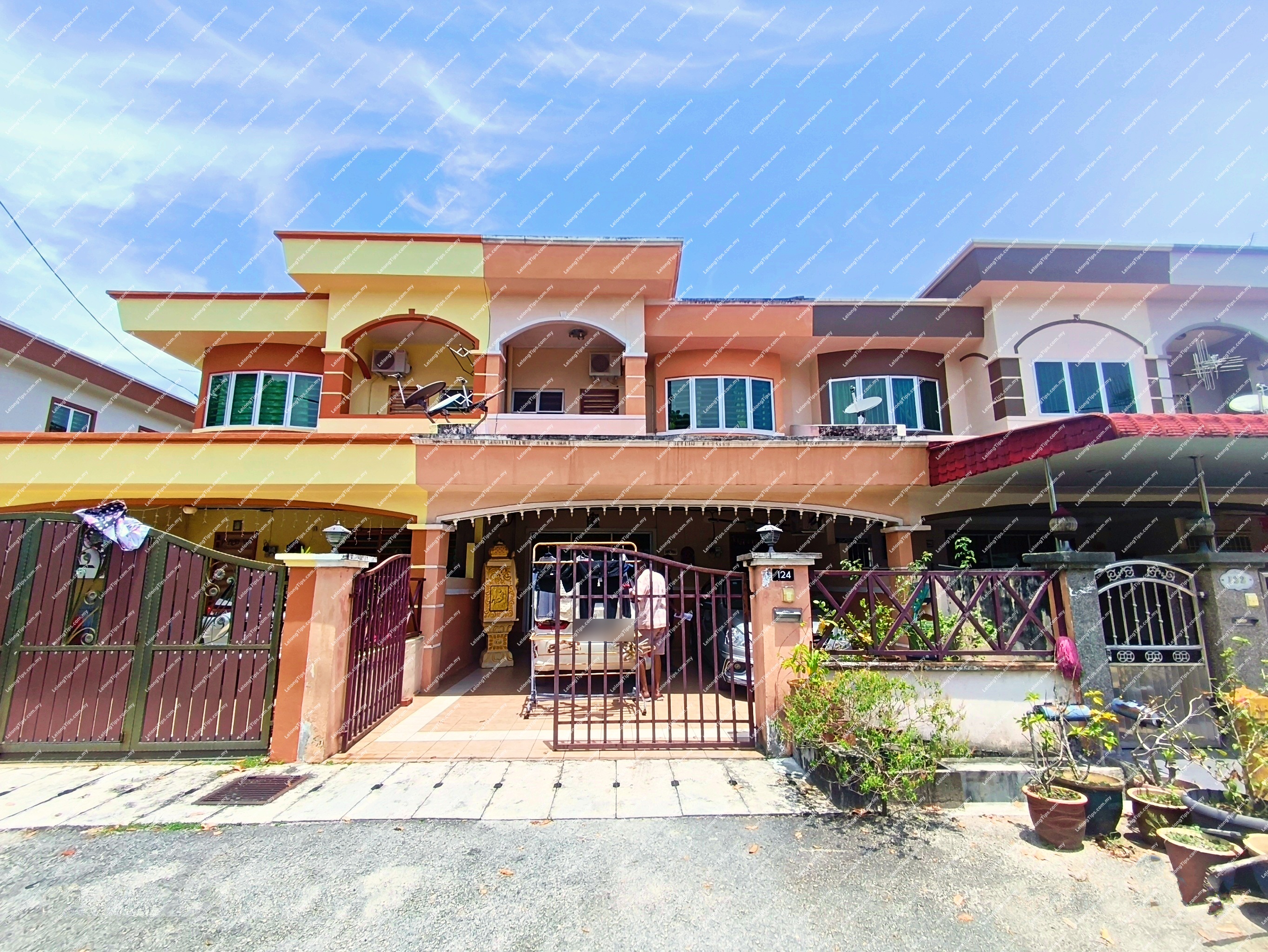 2 Storey Terrace House