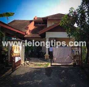 1.5 Storey Terrace House