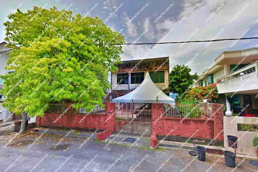 2.5 Storey Detached House