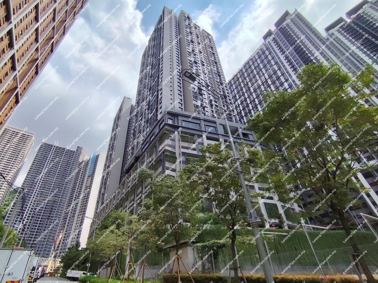 [Short drive to Sultan Abdul Aziz Shah Airport & CITTA Mall] Service Apartment [Near to Universiti Malaya & National Science Centre]