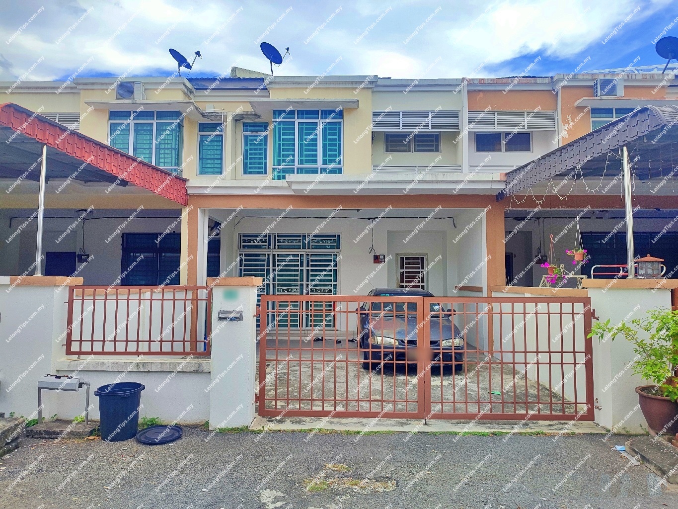 2 Storey Terrace House