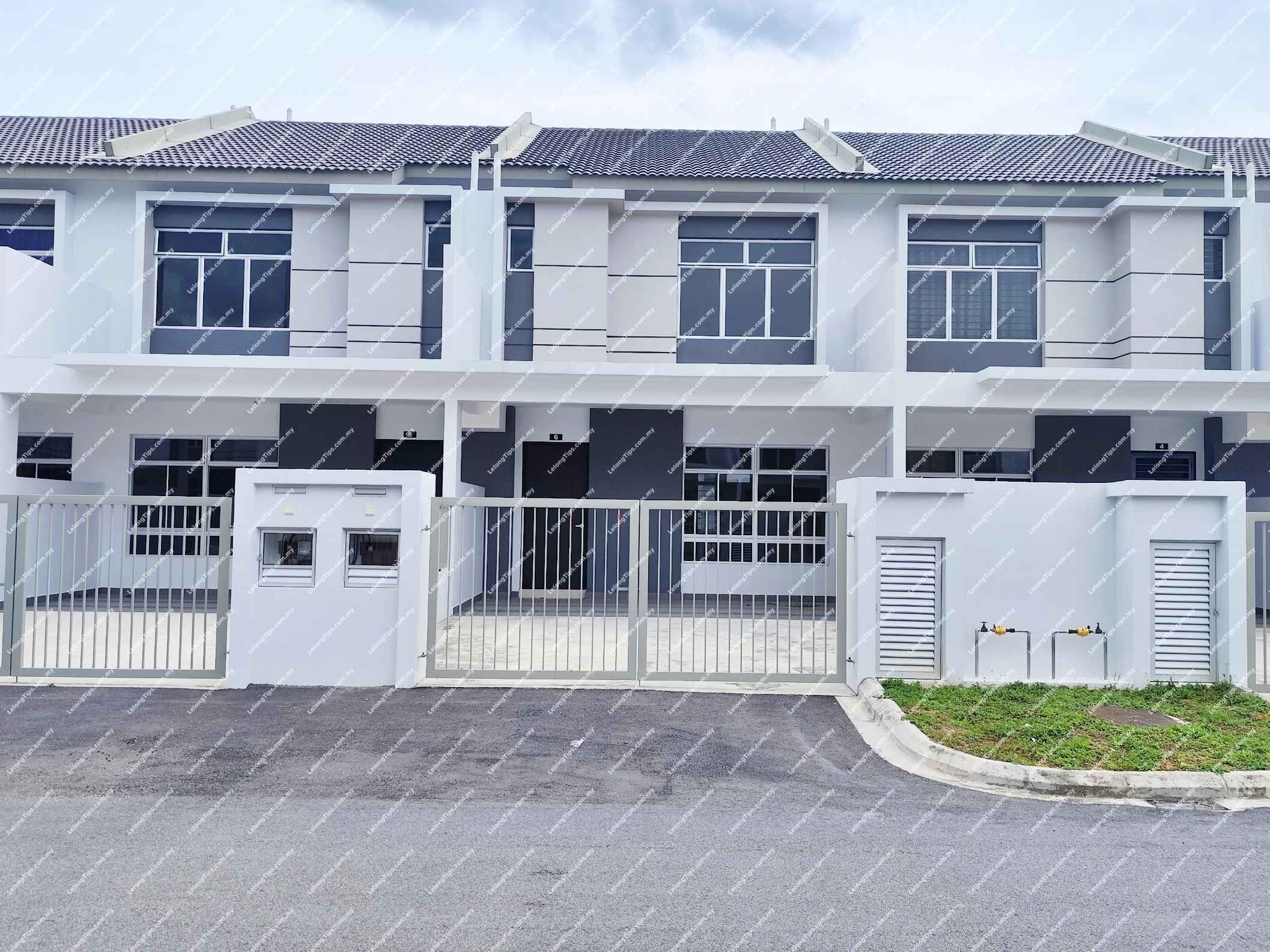 2 Storey Terrace House