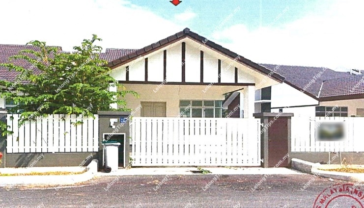 1 Storey Semi Detached House