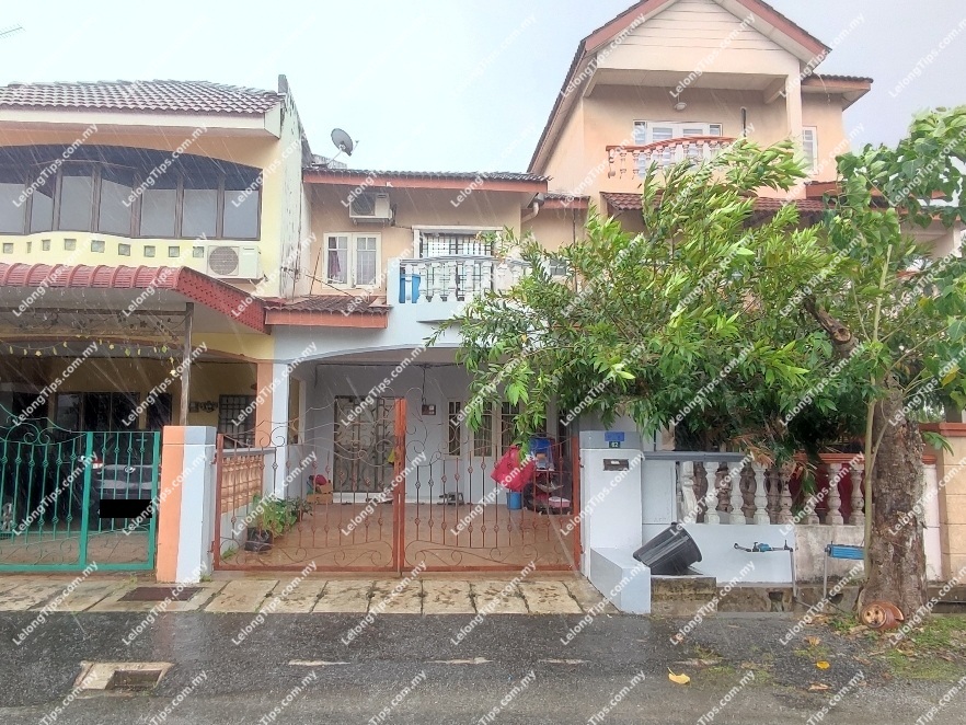 2 Storey Terrace House