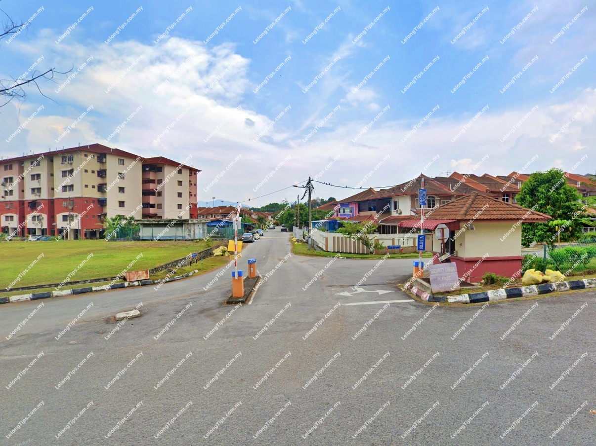 2 Storey Terrace House