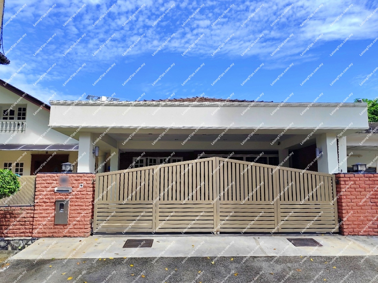 1 Storey Semi Detached House