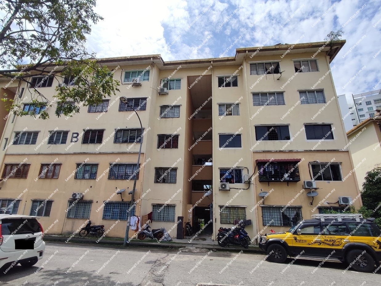 [9 min to The Mines Shopping Mall] Apartment [10 min to Econsave & Columbia Asia Hospital Cheras]