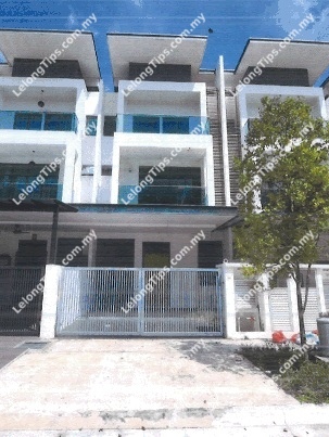 2.5 Storey Terrace House