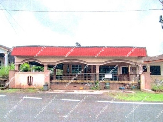 1 Storey Semi Detached House