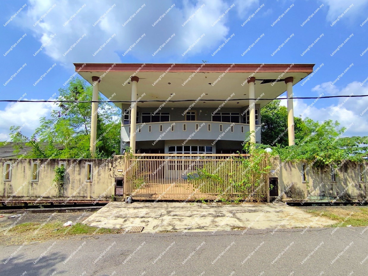 2.5 Storey Detached House