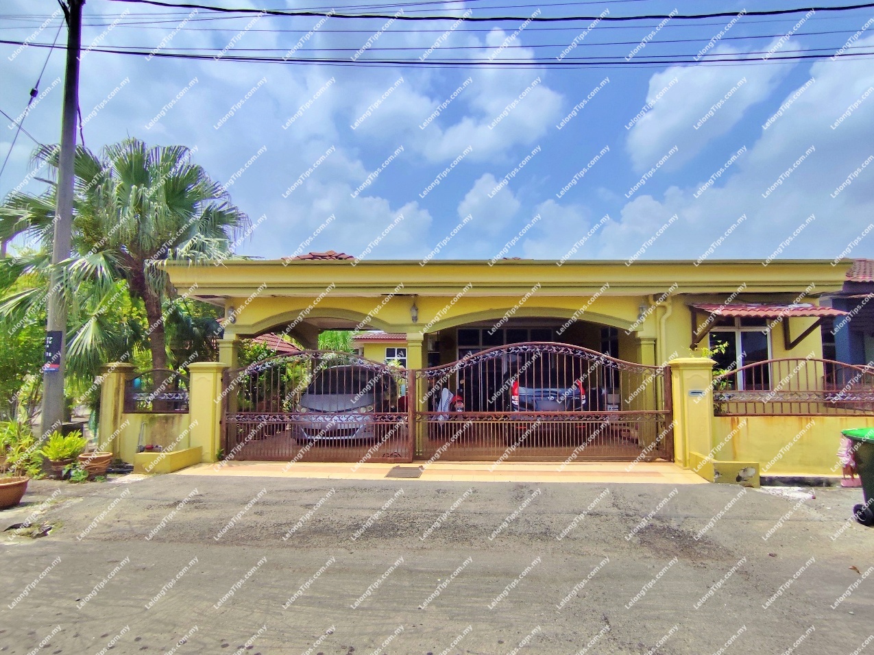 1 Storey Semi Detached House