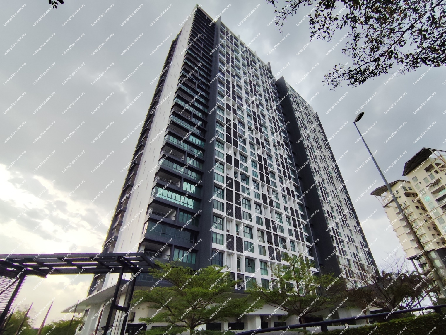 Small Office Home Office (SOHO)