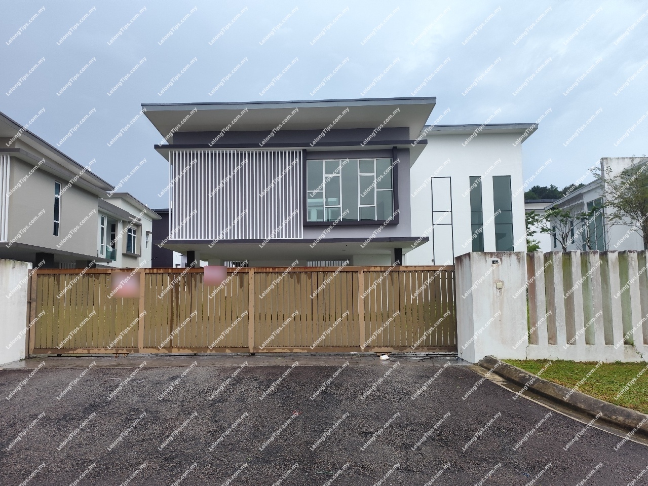 2 Storey Detached House