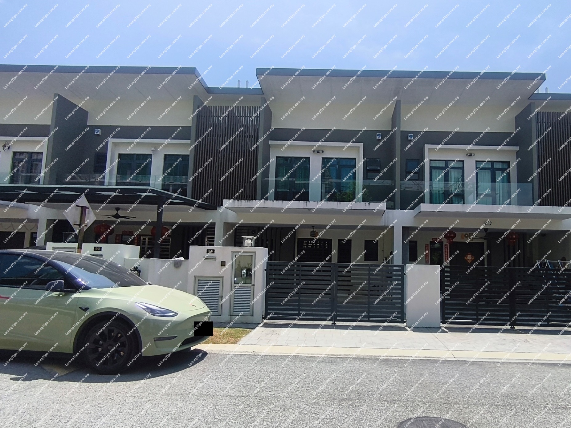 2 Storey Terrace House