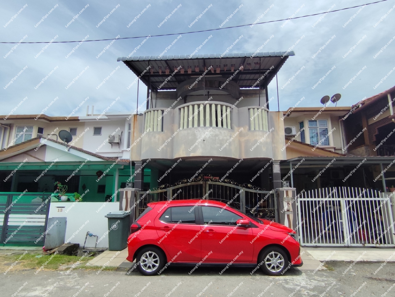 2 Storey Terrace House