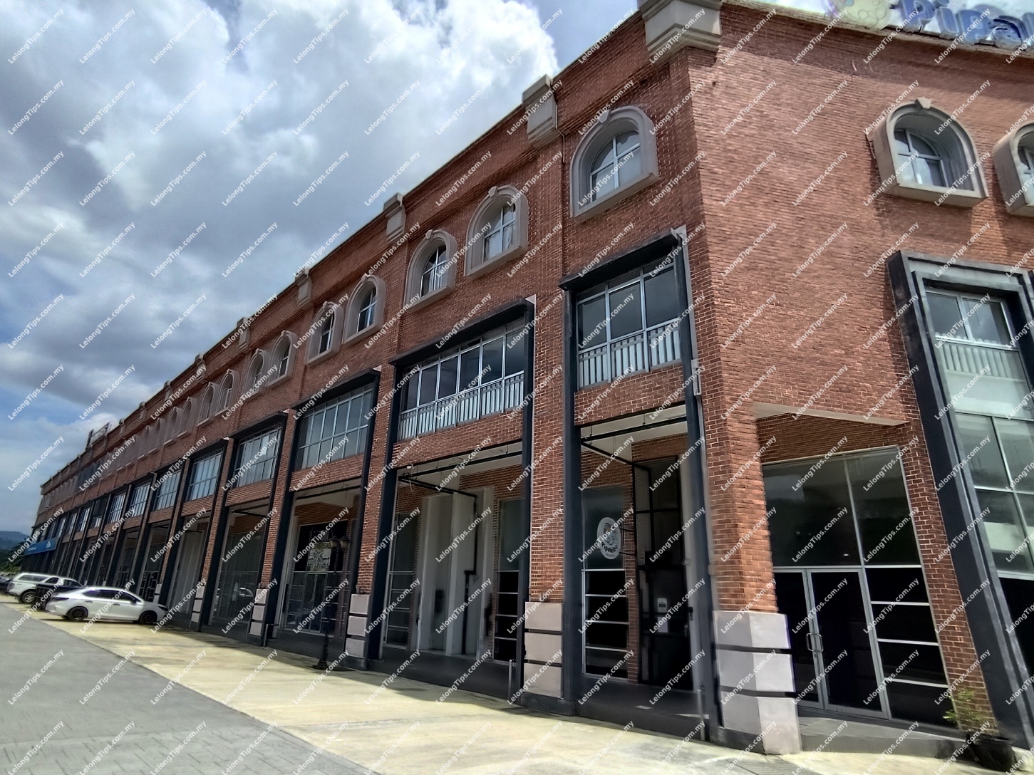 3 Storey Shop Office