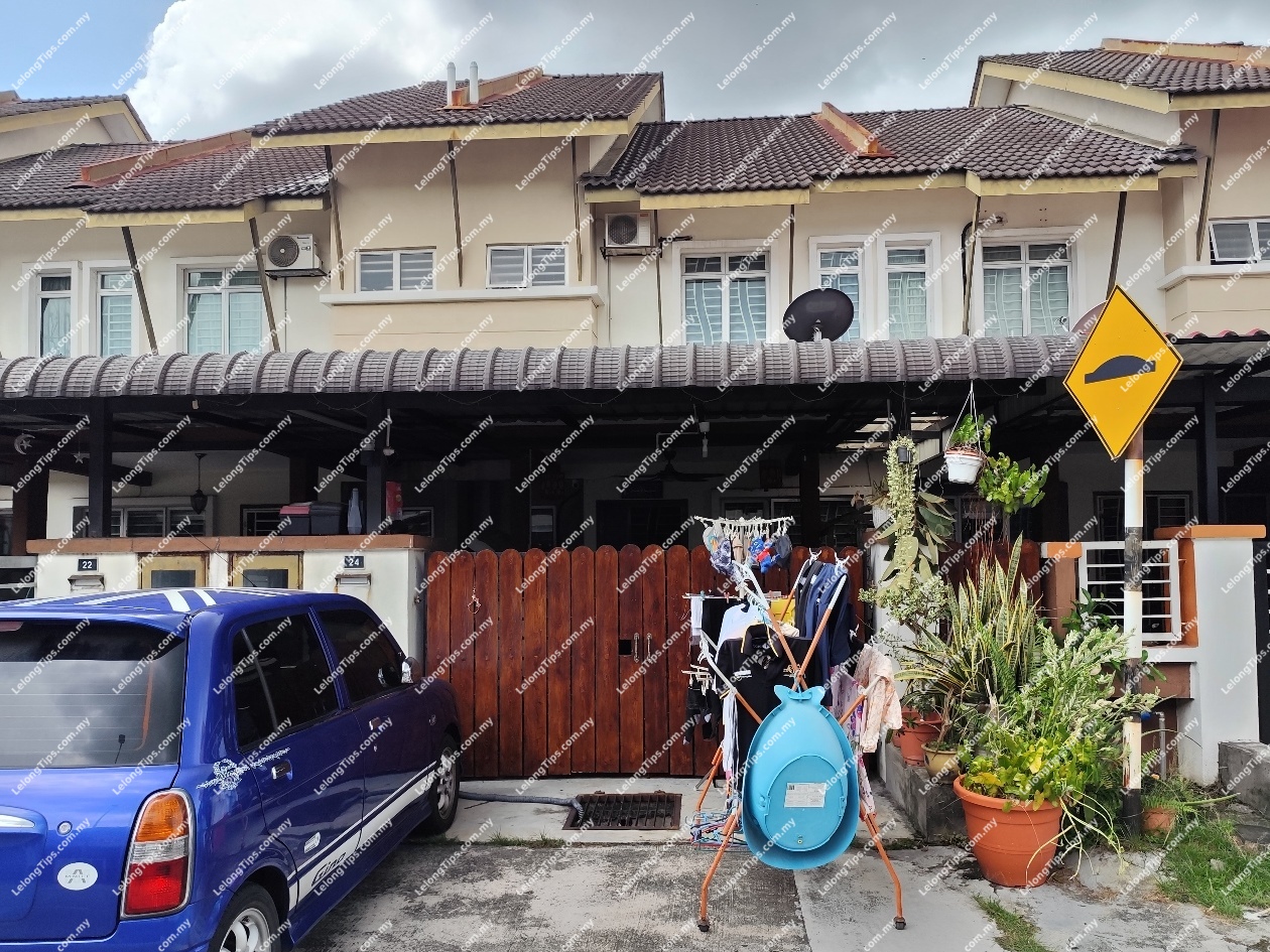 [Strategic location] 2 Storey Terrace House [Short distance to Gamuda Walk Mall]