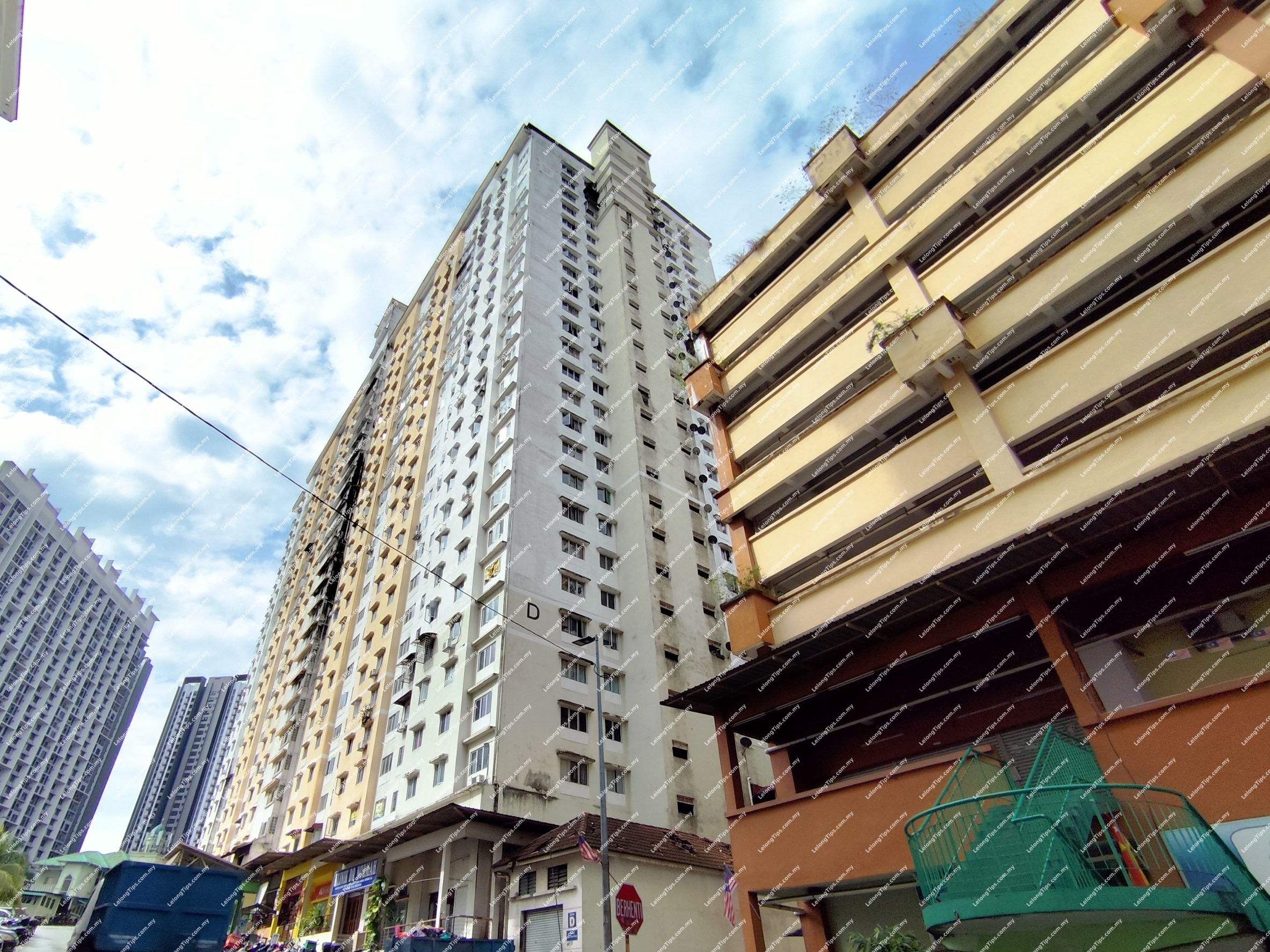 [ROI up to 5%] Apartment [10 min to Mutiara Damansara MRT Station & 1 Utama Shopping Centre]