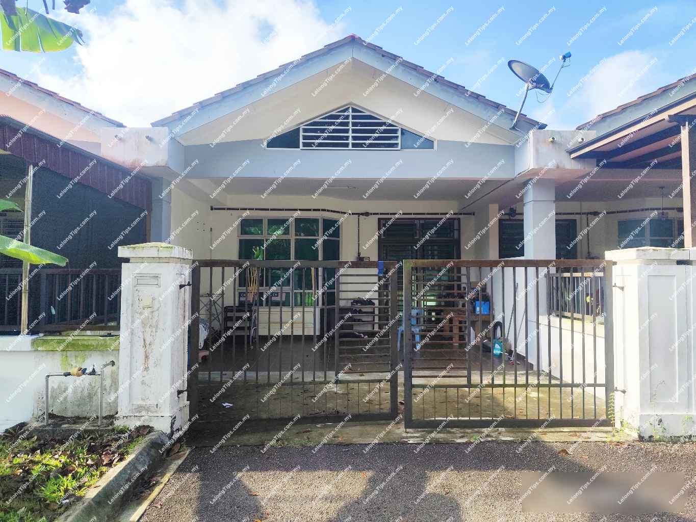 1 Storey Terrace House