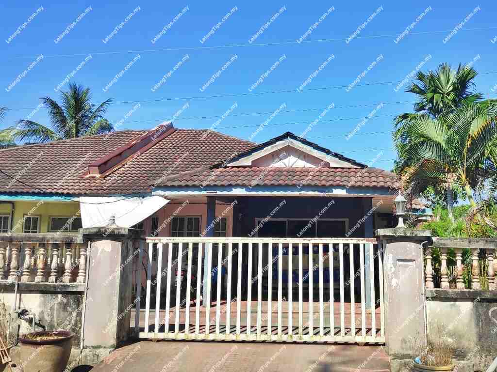 1 Storey Semi Detached House