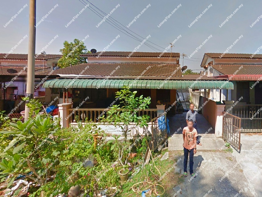 1.5 Storey Semi Detached House