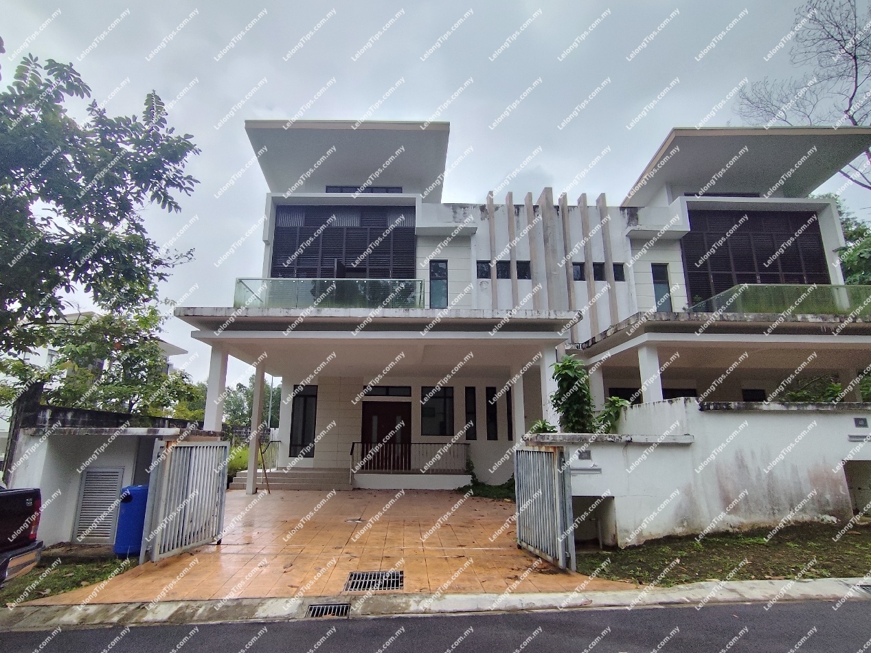 2 Storey Semi Detached House