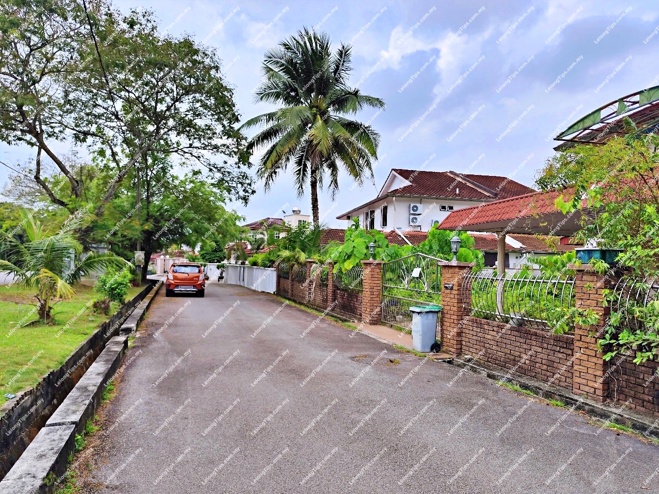 2 Storey Semi Detached House