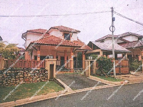 2 Storey Bungalow