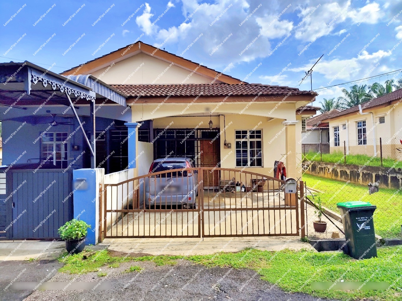 1 Storey Semi Detached House