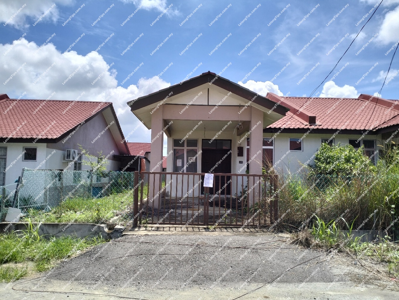 1 Storey Terrace House