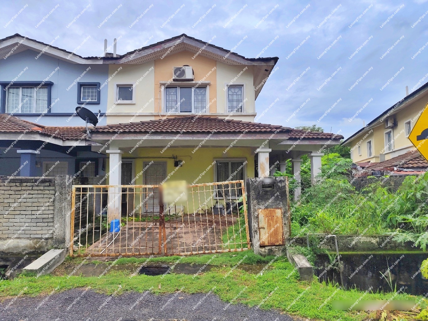 2 Storey Cluster Semi Detached House