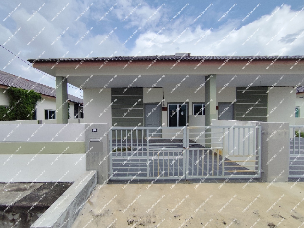 1 Storey Cluster House