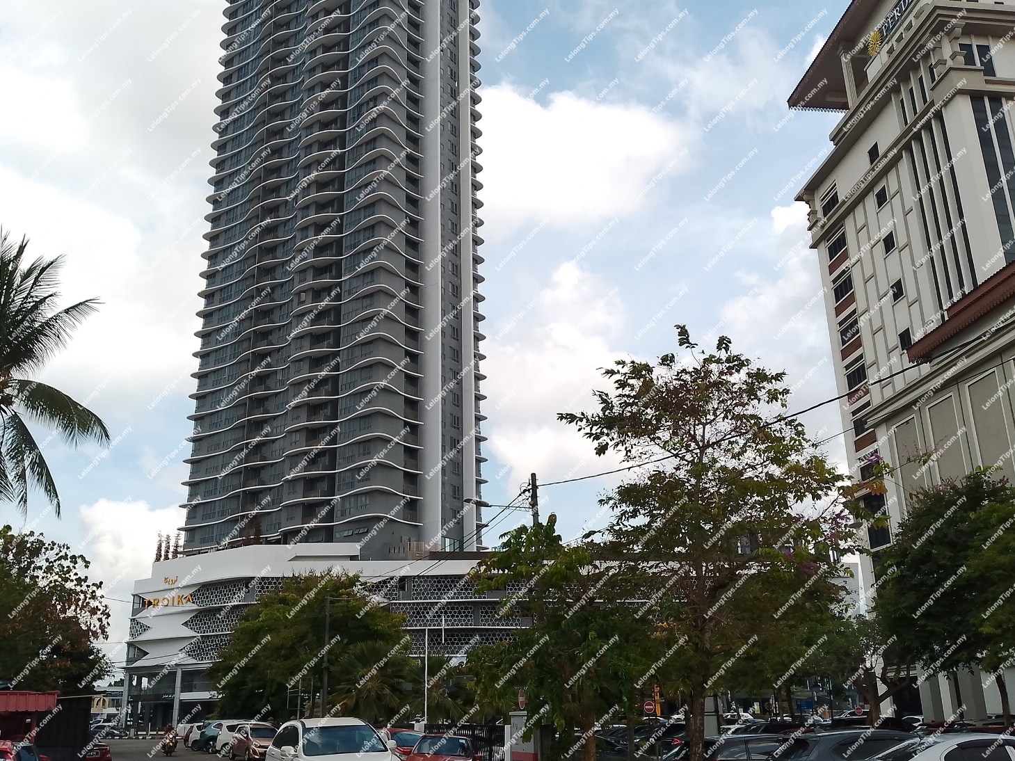 Service Apartment