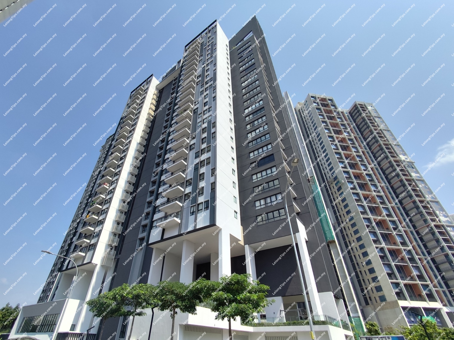 Dual-key Condominium