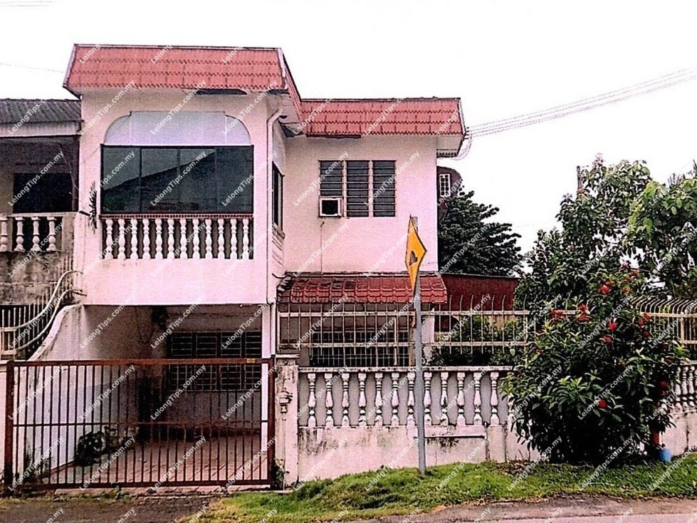 2 Storey Terrace House