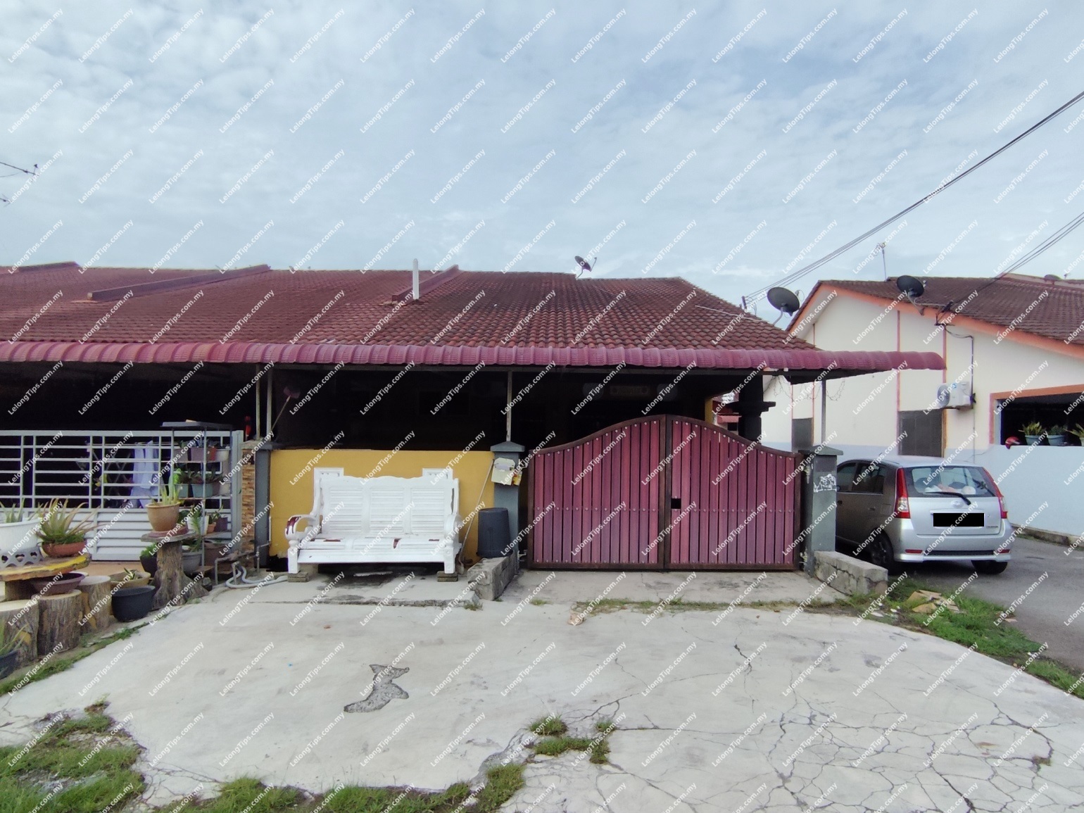 1 Storey Terrace House