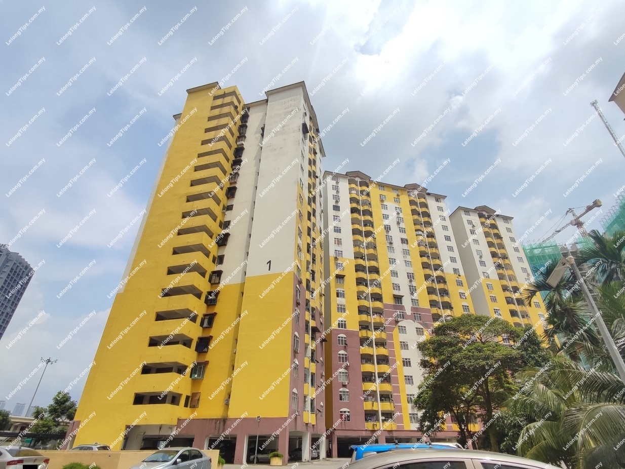 [Right next to LDP Highway] Apartment [5 min to Sunway Lagoon LRT Station & Sunway Medical Centre]