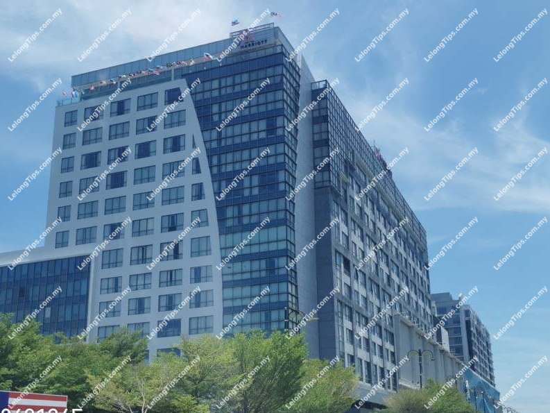 [Oposite Marina Court Resort Condominium] Retail Unit [Linked bridge to Marina Court Resort Condominium & Centre Point Sabah]