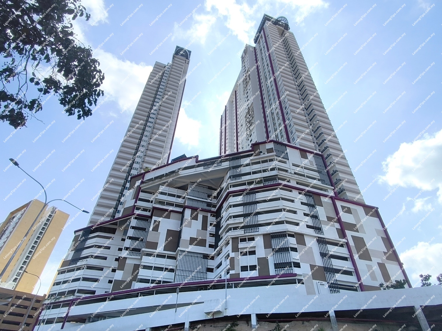 Service Apartment