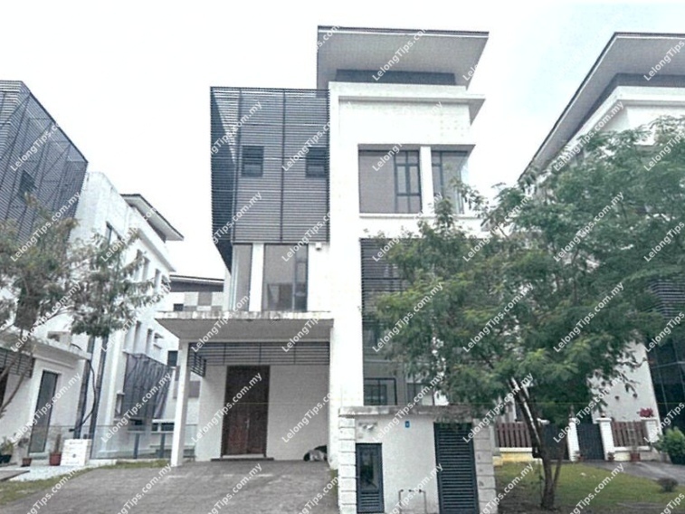 3 Storey Shop Office