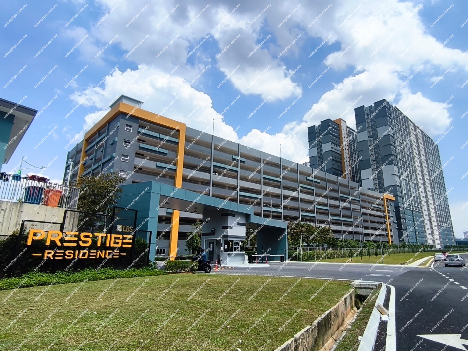 Service Apartment