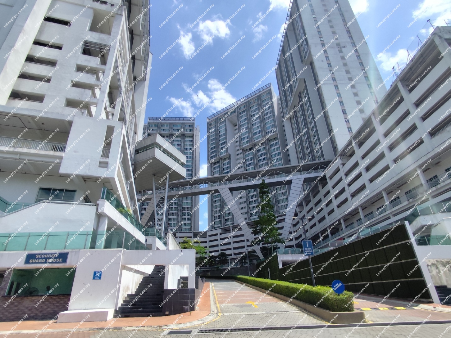 Service Apartment