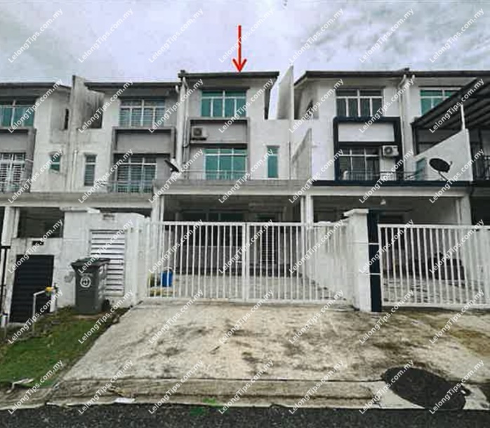 3 Storey Terrace Dwelling House