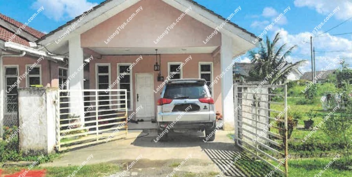 1 Storey Semi Detached House