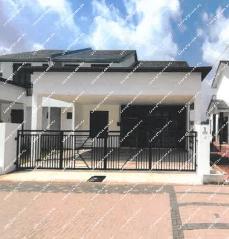 1.5 Storey Semi Detached House