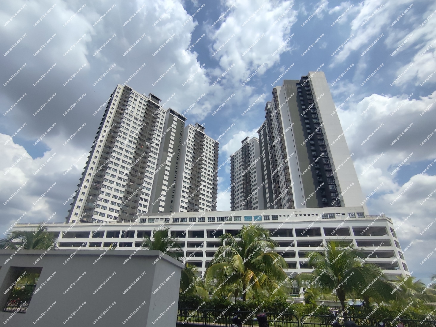 Service Apartment